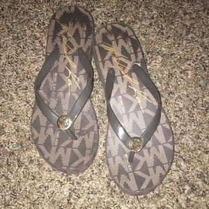 MK sandals